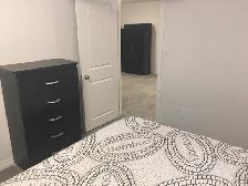 Basement Unit / W Bath - St Thomas - Fanshawe College- ASAP - Photo 3