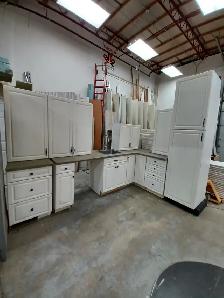 White Kitchen Cabinet Set
