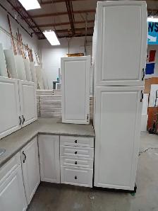 White Kitchen Cabinet Set - Photo 4