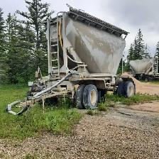 pneumatic trailers - Photo 2