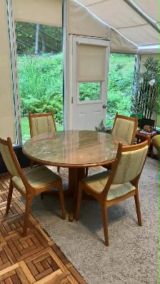 Mid century. TEAK TECK. Ensemble chaises pour salle à manger / D - Photo 10