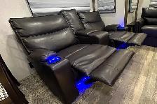 2020 Forest River Cardinal 3780LFLE – Pre-Owned 5th Wheel - Photo 14
