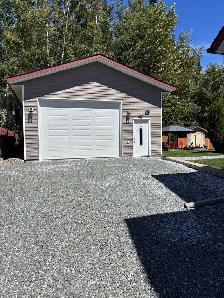 House with Shop - Photo 2