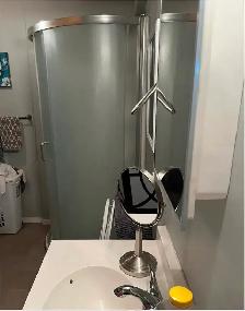 July 1, Furnished bdrm, living rm, private bathroom - Photo 4