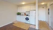 Bachelor Apartment Downtown - Photo 2