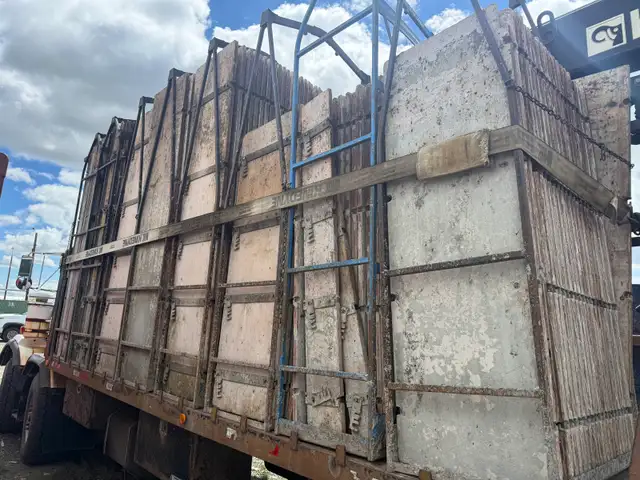 Cribbing forms for sale