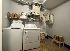 Charming 1-Bedroom Lower-Level Suite for Rent - Photo 5