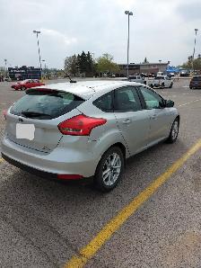 2016 Ford Focus Hatchback - Photo 3