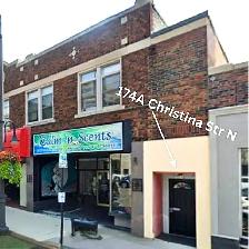 $1,265 – Spacious 690 sq ft 1-Bedroom – 1 Block from Waterfront