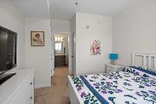Like new 3 bedroom, 2 bath, condo in the Maples! - Photo 8