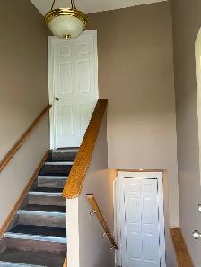 Pet Friendly 3 Bedroom Main Floor Suite with 2 Car Parking Pad - Photo 7