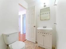 4 Bes 1.5 Bath - House for rent - Photo 9
