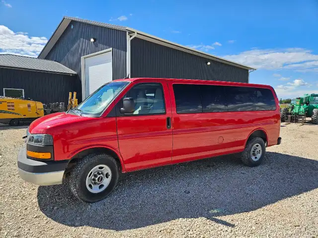 2013 GMC 2500 Van