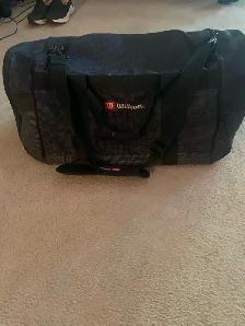 Brand new Wilson duffel bag! - Photo 3