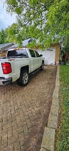 2018 chevy 1500 - Photo 4