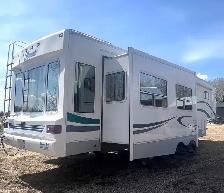 Fifth Wheel For Sale 2006 Corsair Excella - Photo 2