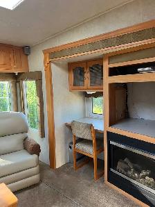 Fifth Wheel For Sale 2006 Corsair Excella - Photo 3