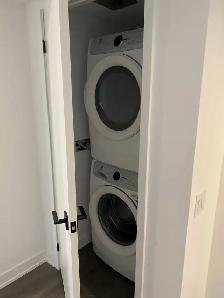 3 Bedrooms Condo with 2.5 bath and Parking , move in now - Photo 4