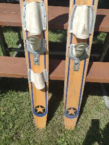 Vintage wood Starfire 2 waterskies - Photo 4