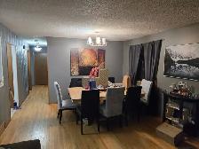 4 bedroom 2.5 bath (no pets!) - Photo 4