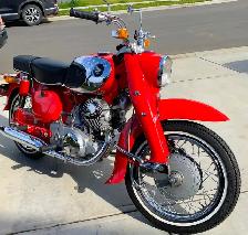 ANTIQUE MOTORCYCLE