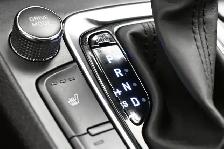 2023 Hyundai Kona Preferred FWD Heated Seats/Wheel, LKA/Blindspo - Photo 9