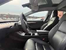 2022 Tesla Model 3 RWD l LFP l Tesla Warranty l TACC Included - Photo 17