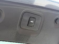 2017 Nissan Pathfinder SL l 4WD l 3.5L l Sunroof l 28 Service Re - Photo 12