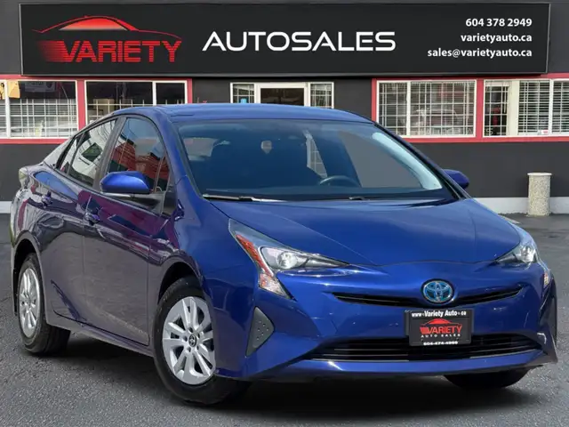 2018 Toyota Prius Auto, Exceptional Fuel Economy, FREE 3000 KM C