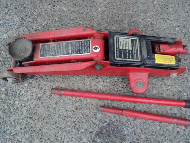 3000LP Trolley JACK ~ ONLY CALLS PLEASE 519-250-5890