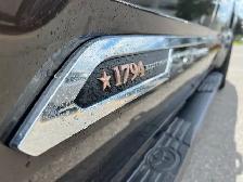 2024 Toyota Tundra - Photo 2