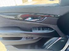 2017 Cadillac Escalade ESV Platinum - Photo 17