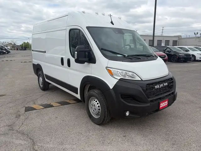 2025 Ram ProMaster Cargo Van TRADESMAN