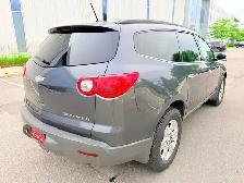 2012 Chevrolet Traverse 1LT Front-wheel Drive Automatic - Photo 4