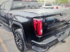 2024 GMC Sierra 1500 - Photo 2