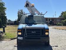 2008 Ford E-350 Econoline Van With 29 Foot Versalift Bucket - Photo 3