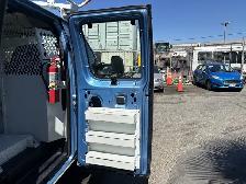 2008 Ford E-350 Econoline Van With 29 Foot Versalift Bucket - Photo 36