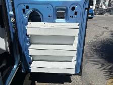2008 Ford E-350 Econoline Van With 29 Foot Versalift Bucket - Photo 39