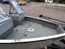 2019 Tracker Boats Pro Guide V-16 WT - Photo 16