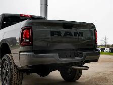 2026 Ram 2500 Black Express - Photo 7