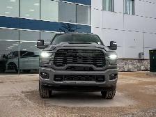 2026 Ram 2500 Black Express - Photo 12