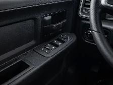 2026 Ram 2500 Black Express - Photo 15