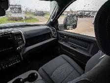 2026 Ram 2500 Black Express - Photo 19