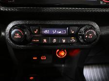 2024 Nissan Kicks SV CarPlay Adaptive Cruise Remote Start - Photo 19