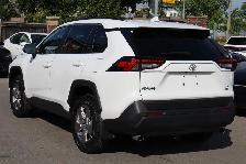 2023 Toyota RAV4 XLE AWD - Photo 4