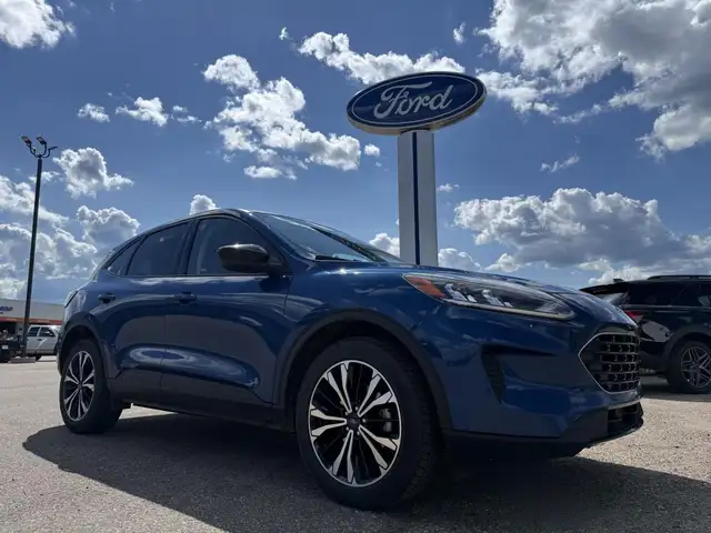 2022 Ford Escape SE AWD / SPORT PKG! / HSEATS! / HSTEERING! / RS