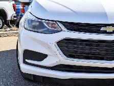 2017 Chevrolet Cruze LT Turbo 1.4L | Bose Sound System - Photo 5
