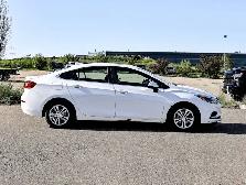 2017 Chevrolet Cruze LT Turbo 1.4L | Bose Sound System - Photo 14
