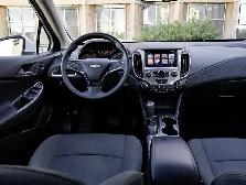 2017 Chevrolet Cruze LT Turbo 1.4L | Bose Sound System - Photo 30