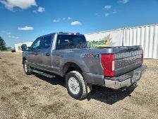 2022 Ford F-250 Super Duty - Photo 2